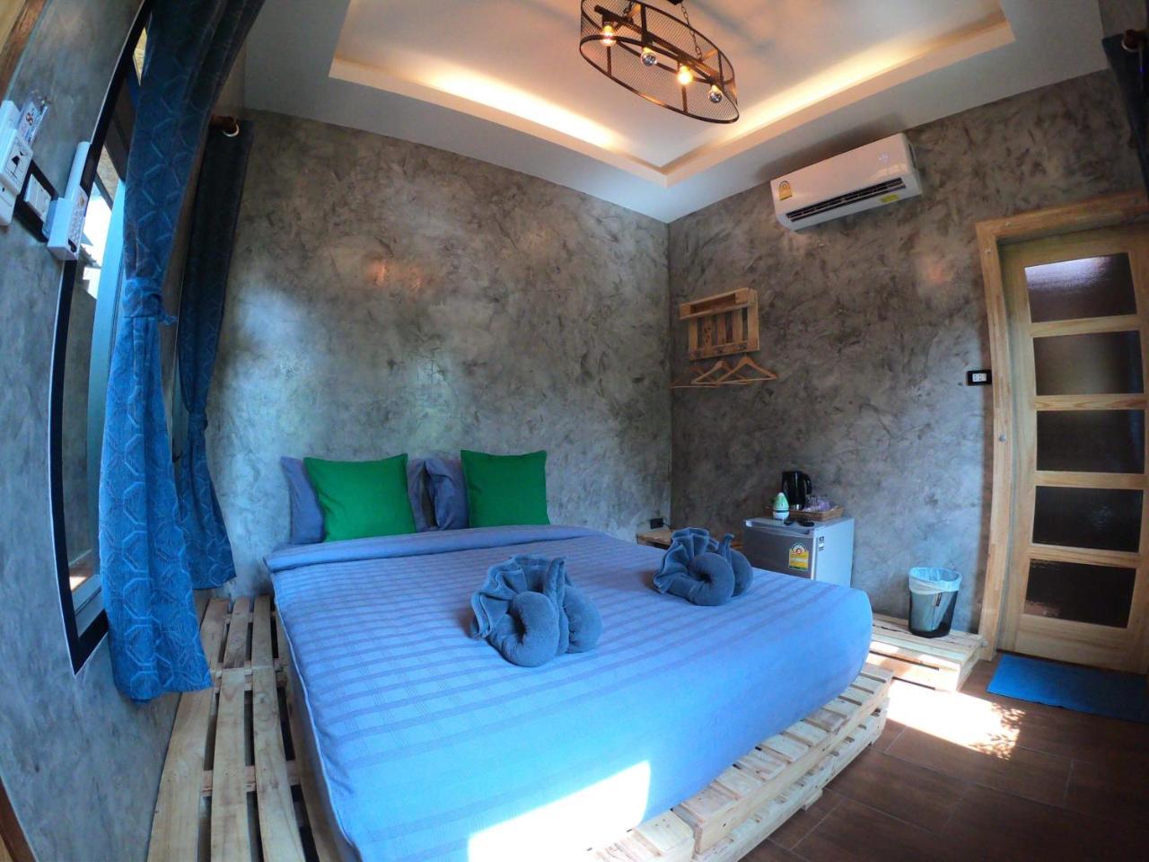 A Pousada Samed Big Whale Rayong Exterior foto